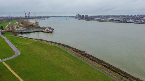 Medium property photo - Koninginnelaan 164, 3181 GK Rozenburg